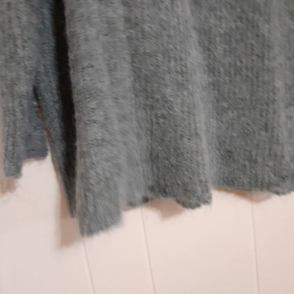 Lumiere sweater Womens sz S Distressed Acrylic/ wool blend crewneck long sleeve - Picture 3 of 11